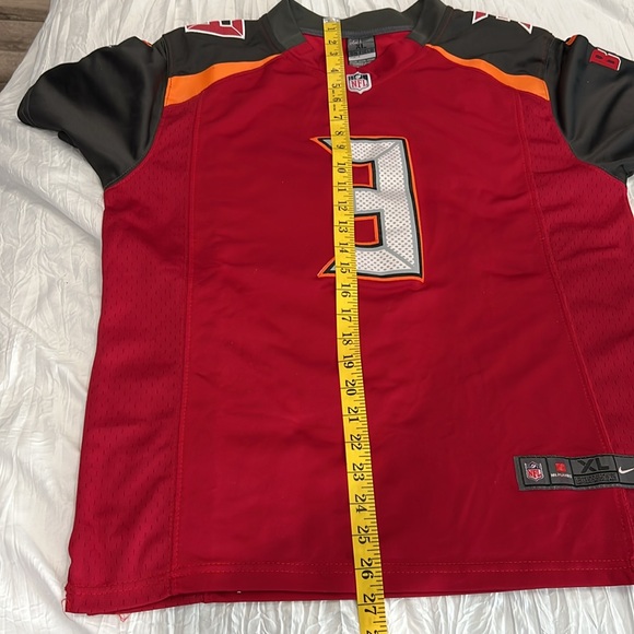 NFL/Nike Tampa Bay Buccaneers Women’s jersey size XL (18) #3 Winston. - Picture 4 of 11